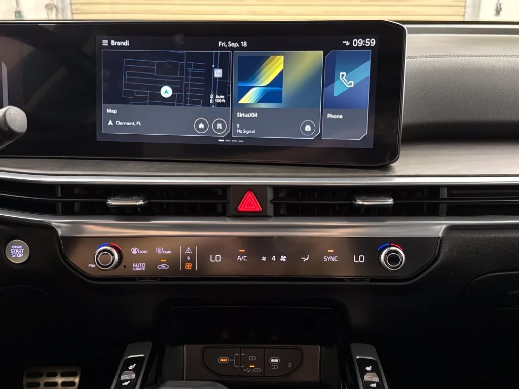 2025 Kia Sorento X-Line SX - Photo 20