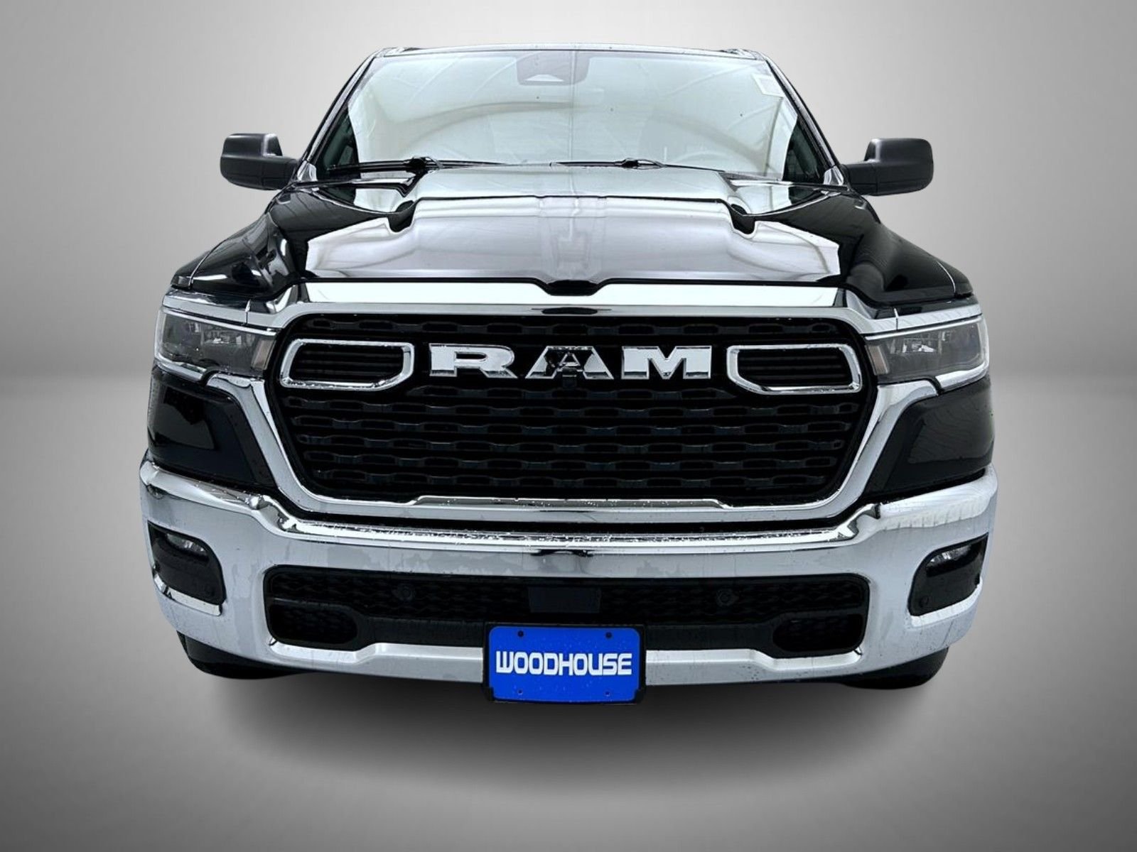 New 2026 Diamond Black Crystal Pearl-Coat Exterior Paint RAM Big Horn/Lone Star image 2
