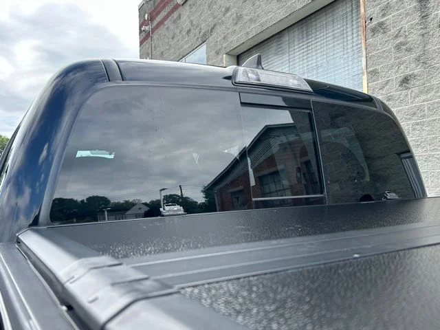 Used 2018 Black Toyota SR5 image 16