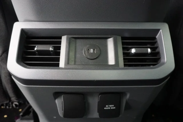 Used 2024  Ford XLT image 20