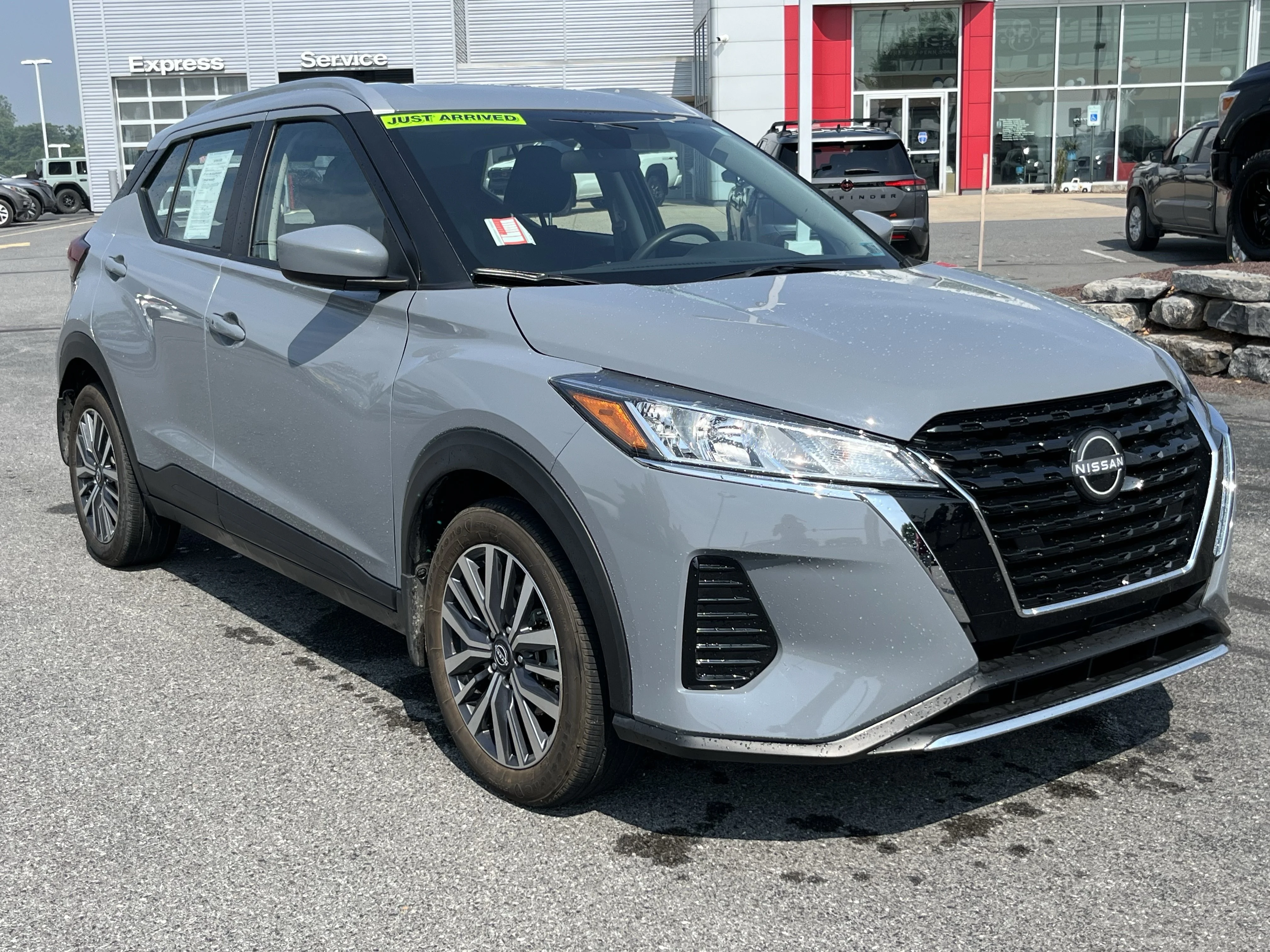 2024 Nissan Kicks