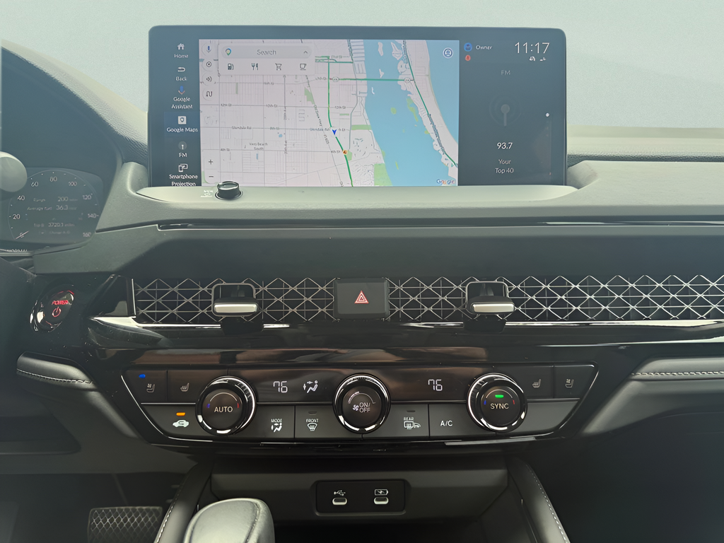 Used 2024 Gray Honda Touring image 18