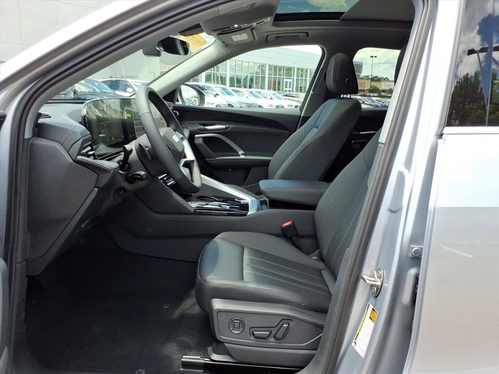 New 2026 Florett Silver Metallic Audi Premium image 11
