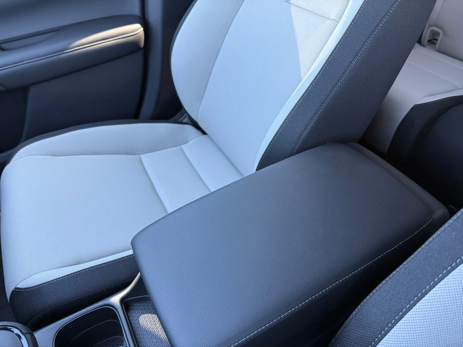 2026 Honda CR-V LX - Photo 14