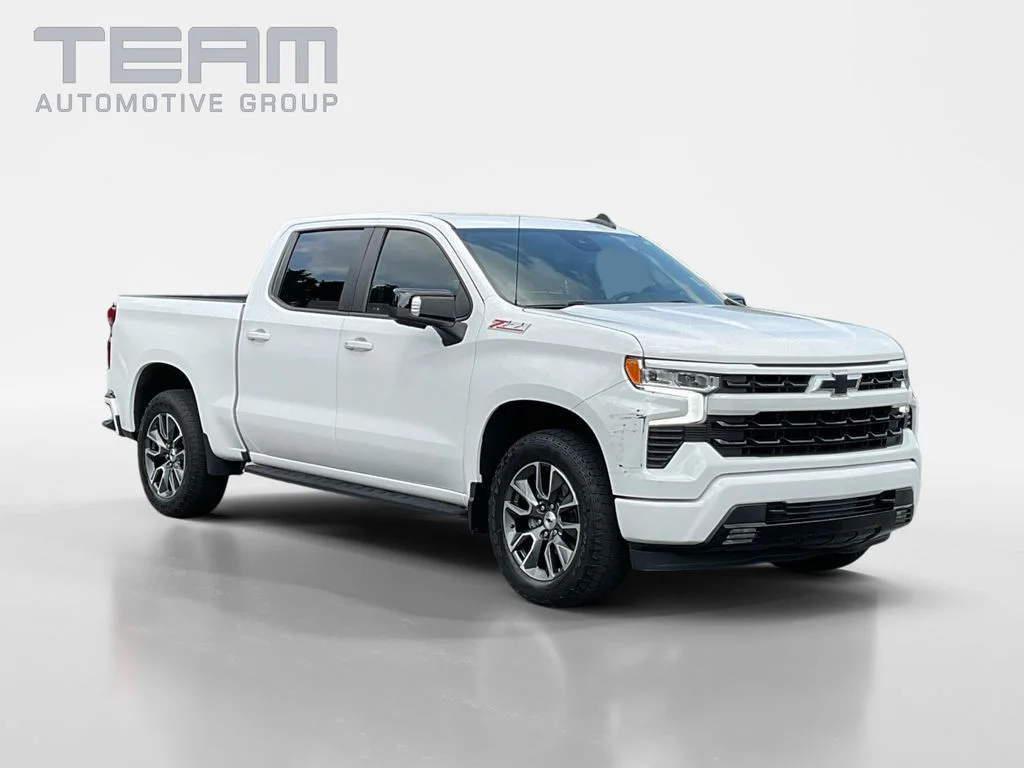 Used 2023 White Chevrolet RST image 1