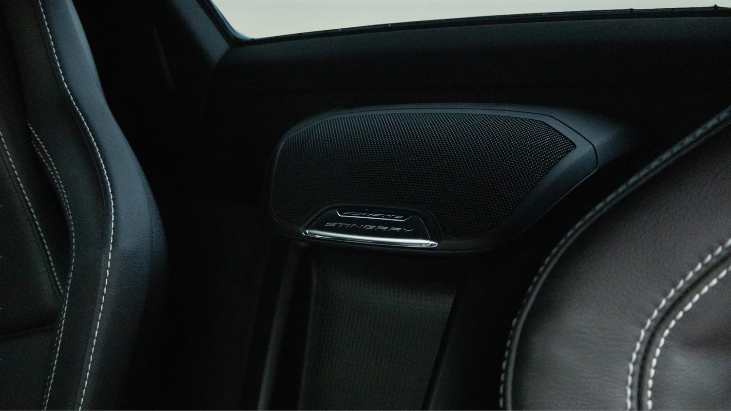 Certified Used 2025 White Chevrolet Stingray image 22