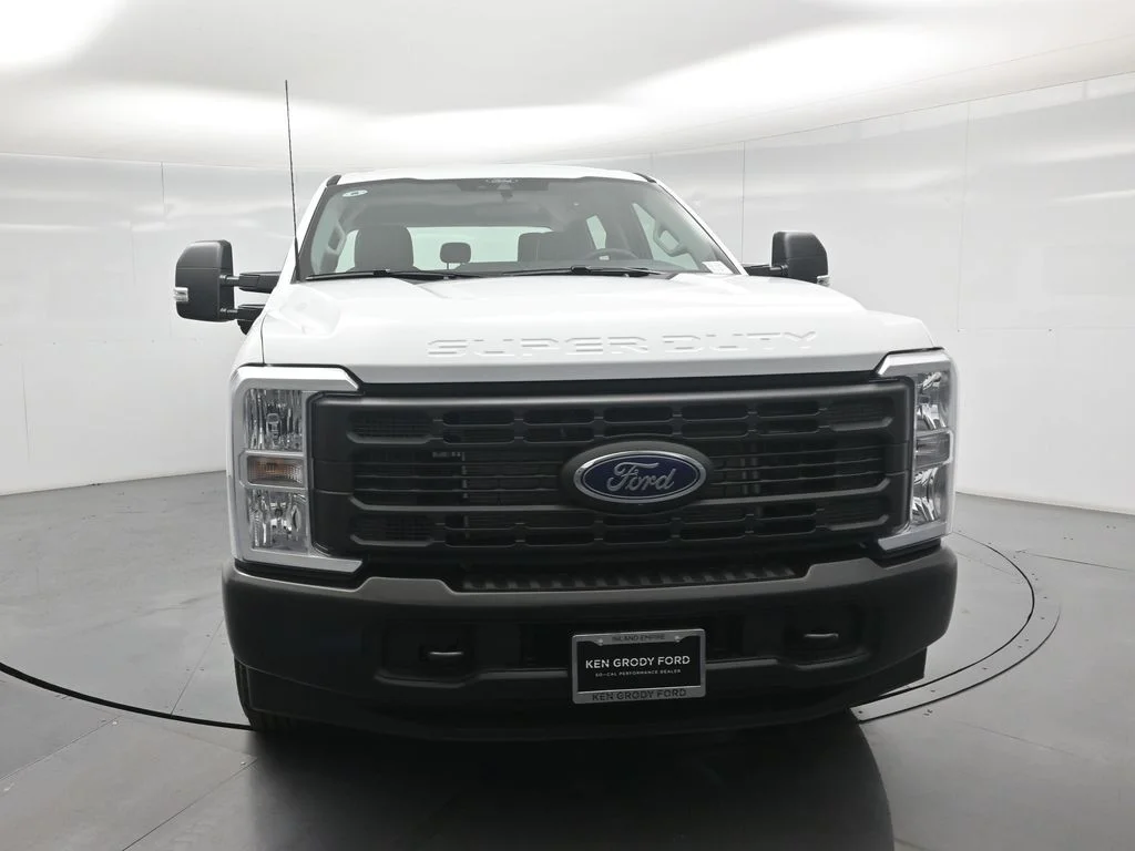New 2026 White Ford XL image 40