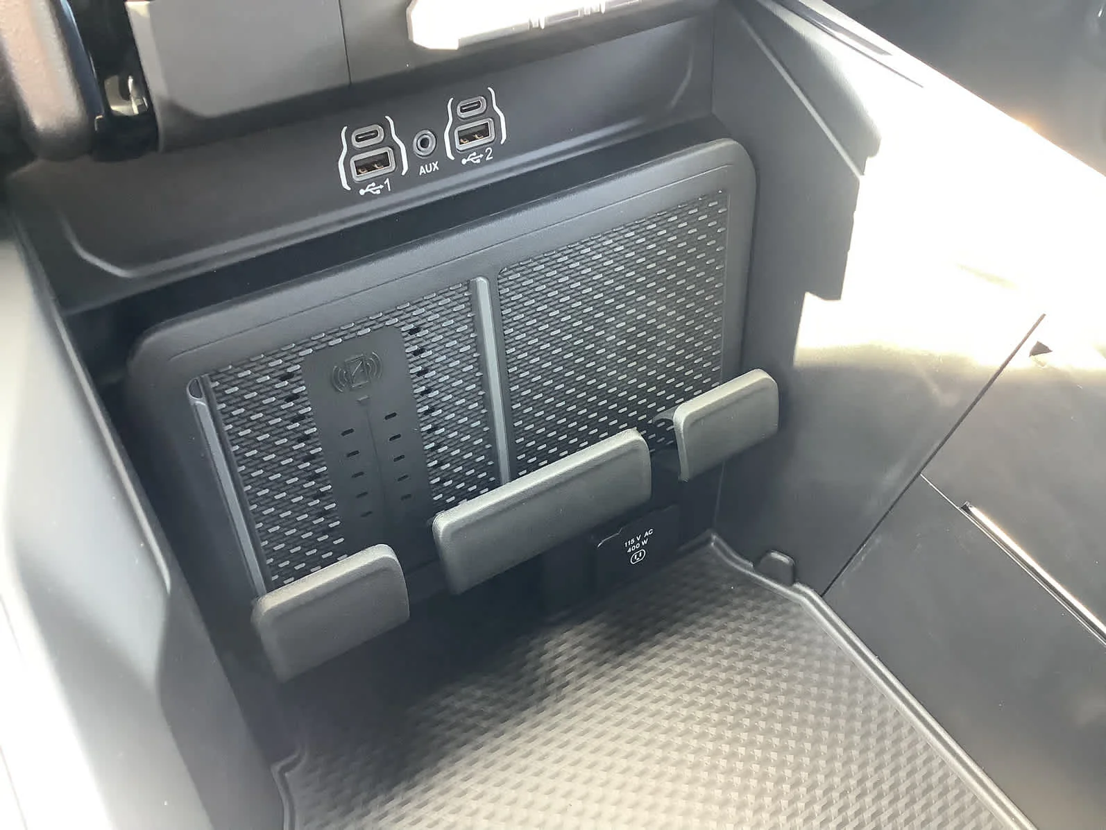 2026 RAM 1500 Laramie - Photo 19