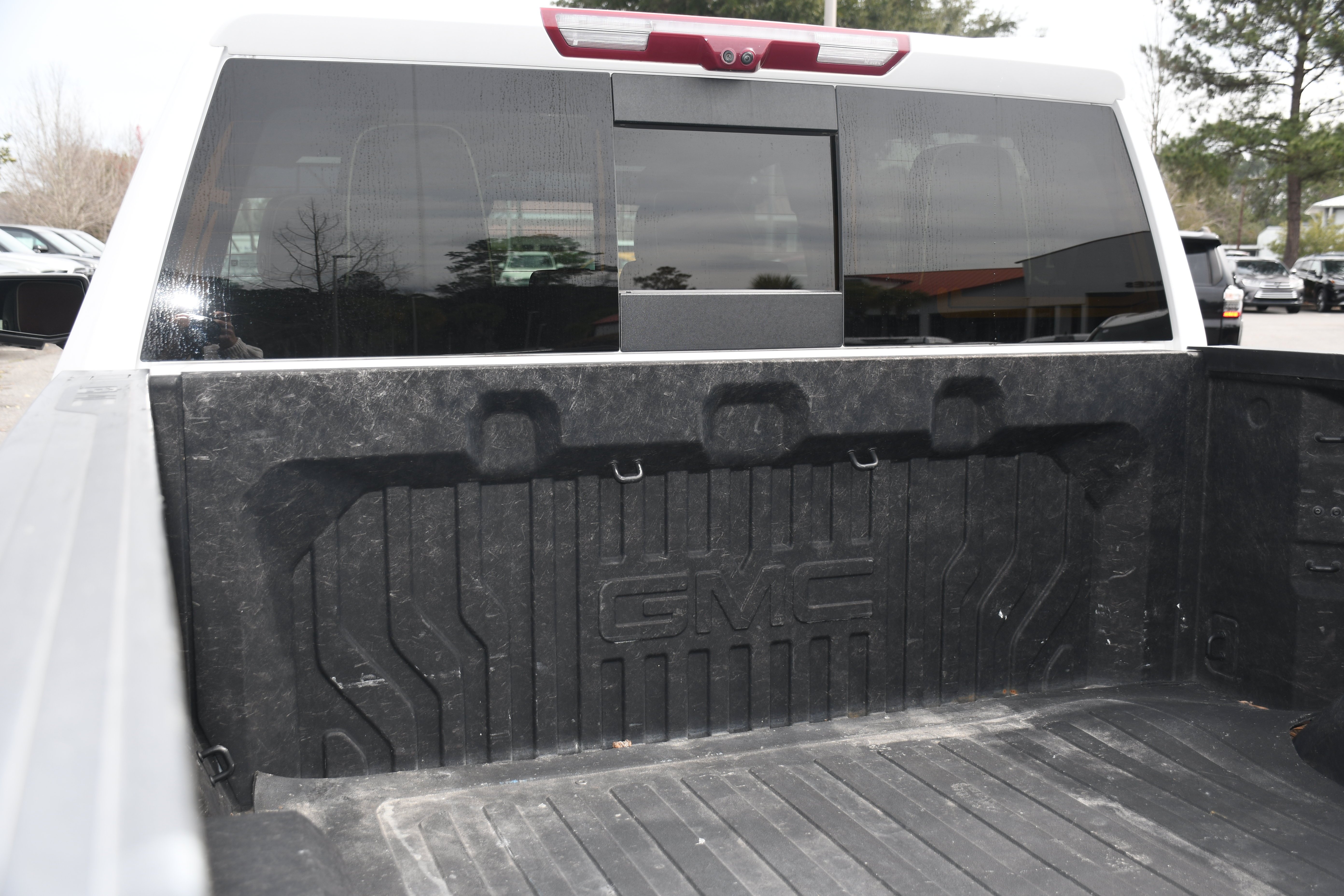 Used 2024 White GMC Denali Ultimate image 20