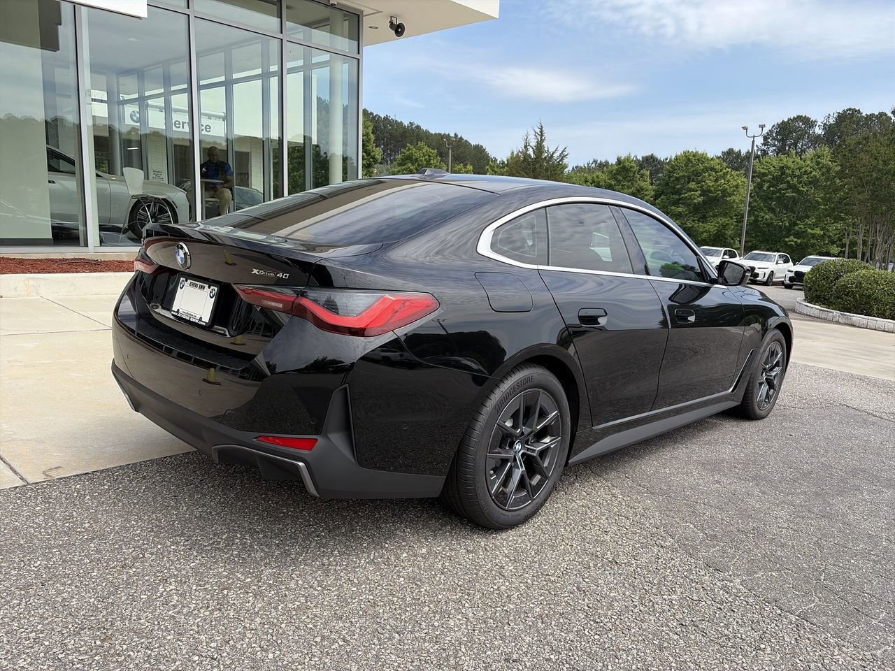 New 2026 Jet Black BMW xDrive40 image 8
