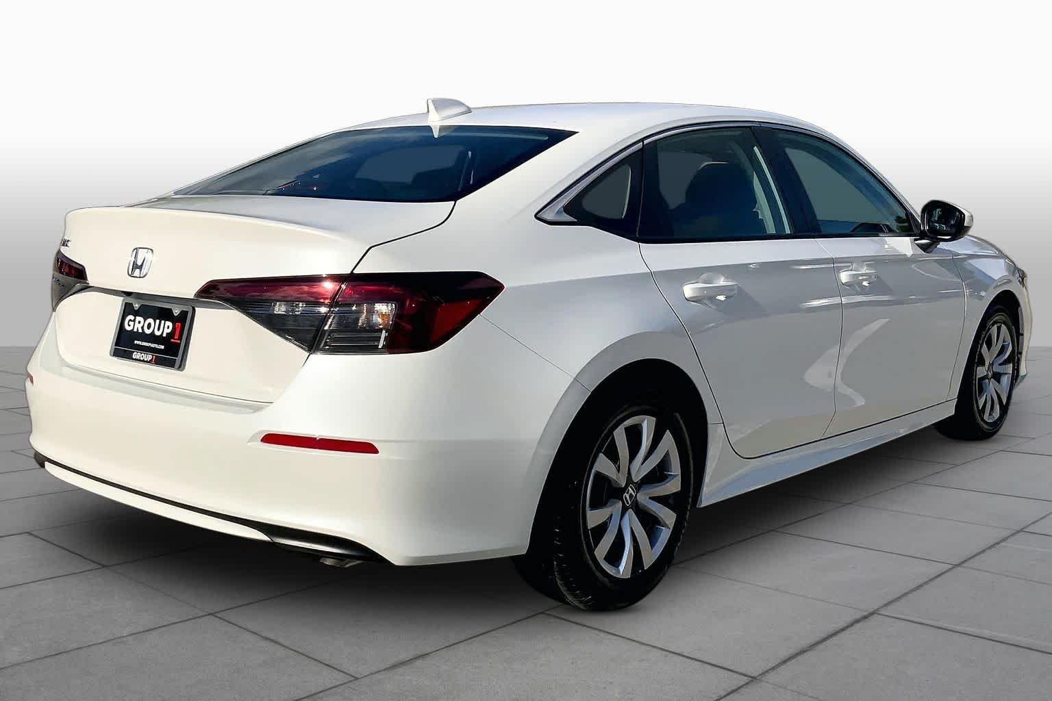 Used 2026 Platinum White Pearl Honda LX image 12