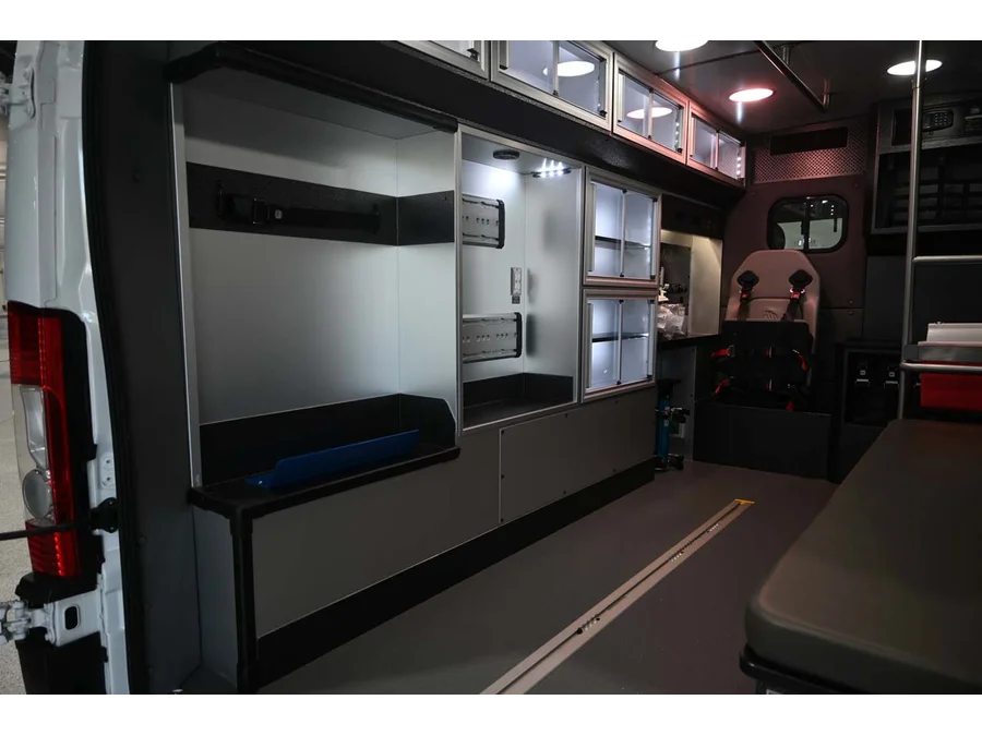 New 2025 WHITE Ram Tradesman image 31