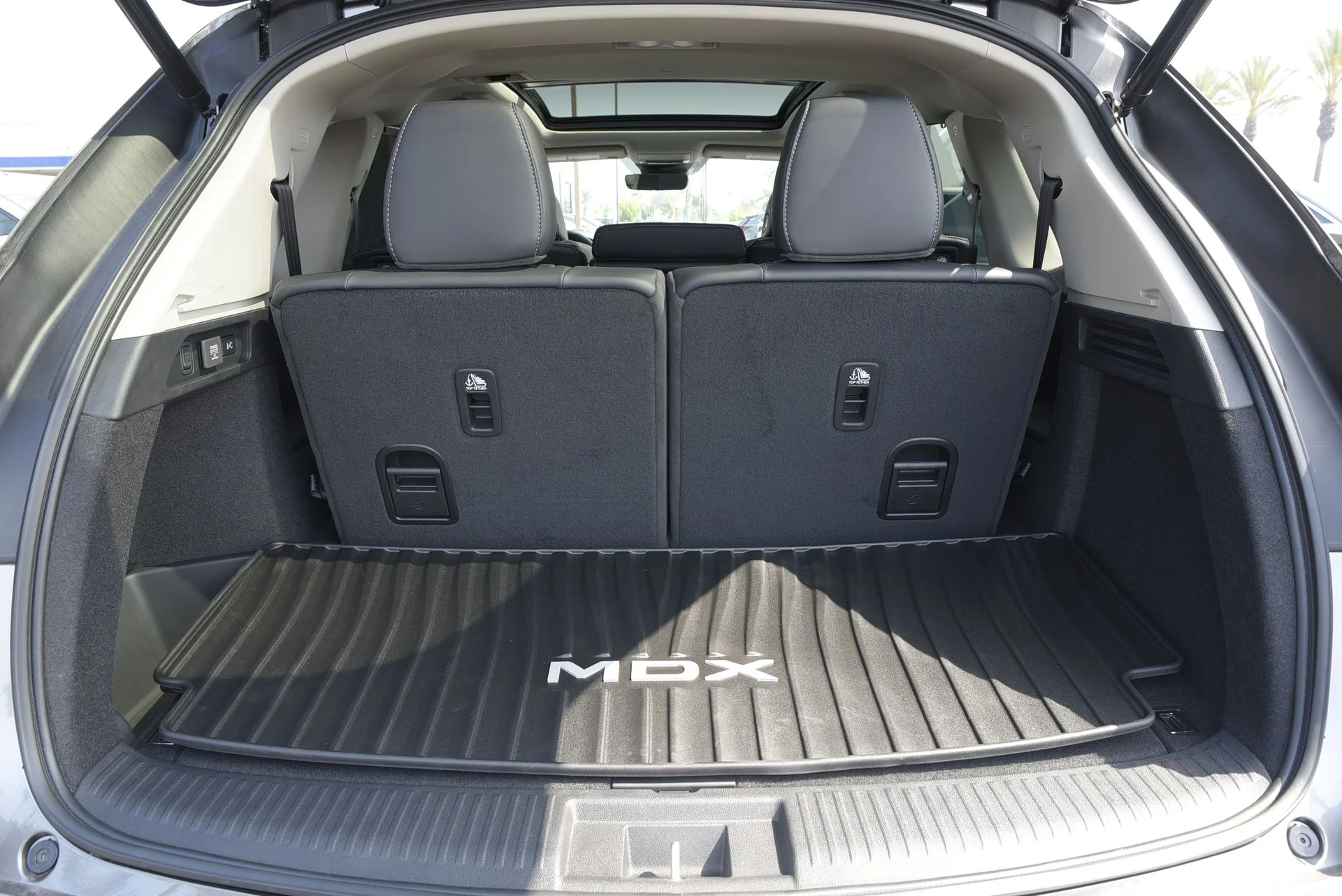 New 2026 Liquid Carbon Metallic Acura SH-AWD with Technology Package image 18