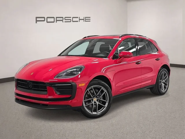 2025 Porsche Macan Base