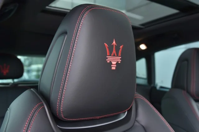 Used 2024 Nero Assoluto Metallic Maserati GT Ultima AWD ~ NERO/NERO ~ CPO ELEGIBLE image 39