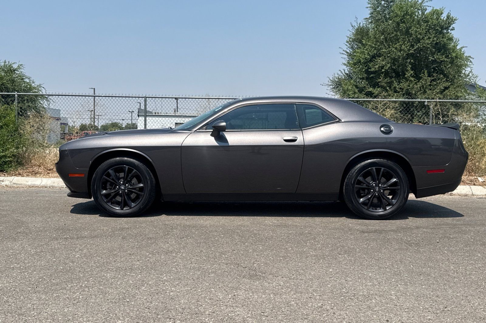 Used 2020 Gray Dodge SXT image 7