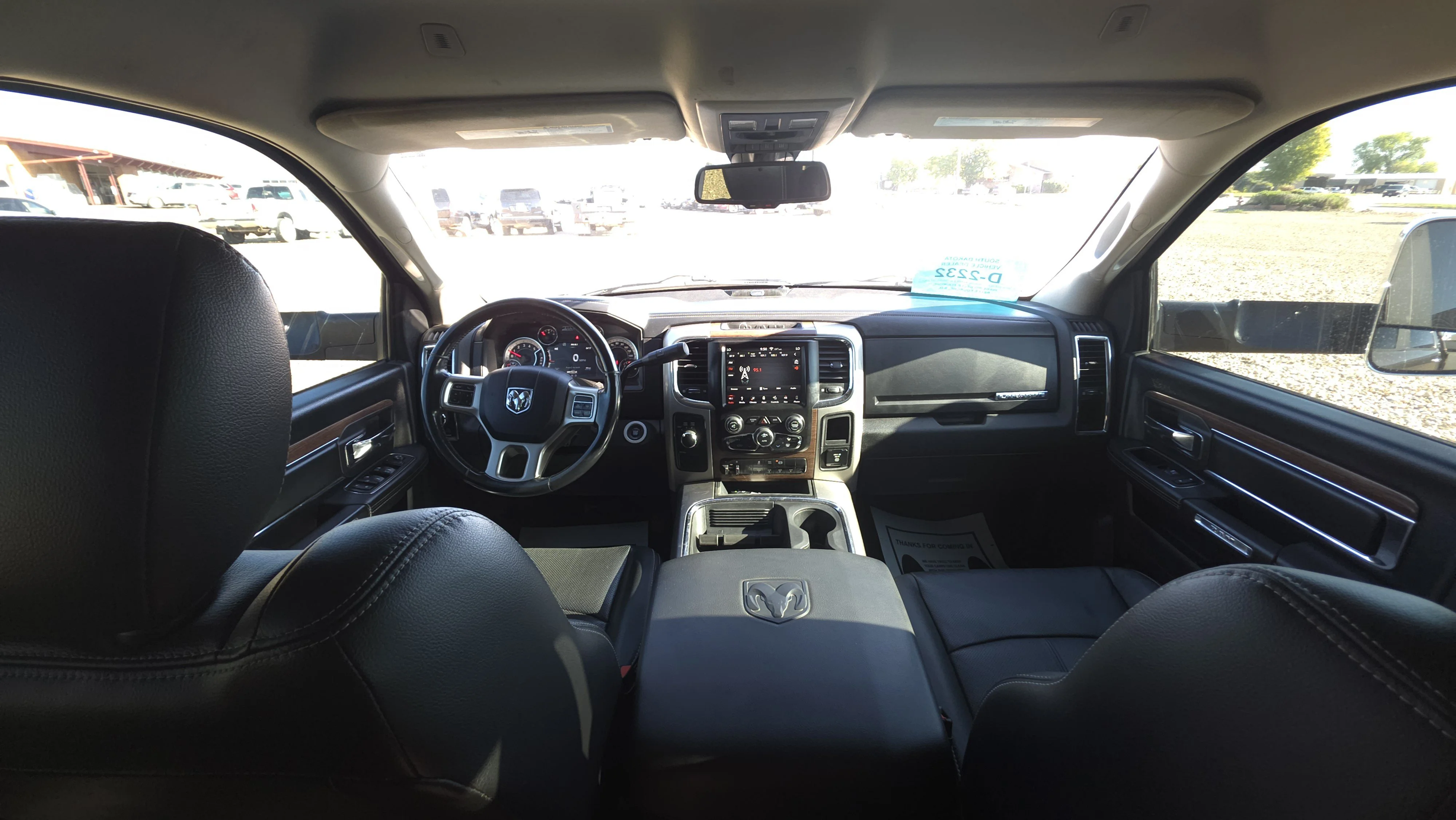 Used 2018 Granite Crystal Metallic Clearcoat Ram Laramie image 13