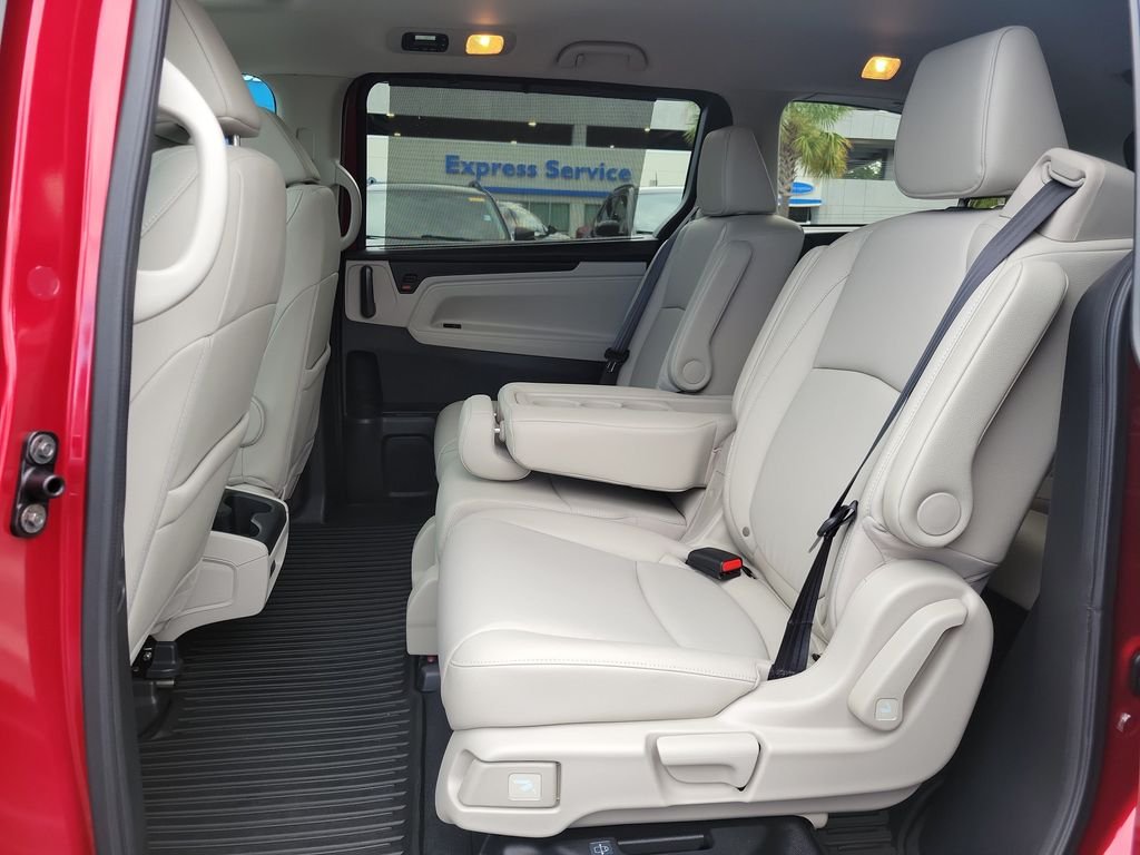 2026 Honda Odyssey EX-L - Photo 15