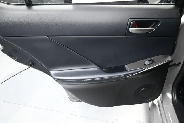 Used 2024  Lexus 350 F SPORT image 10