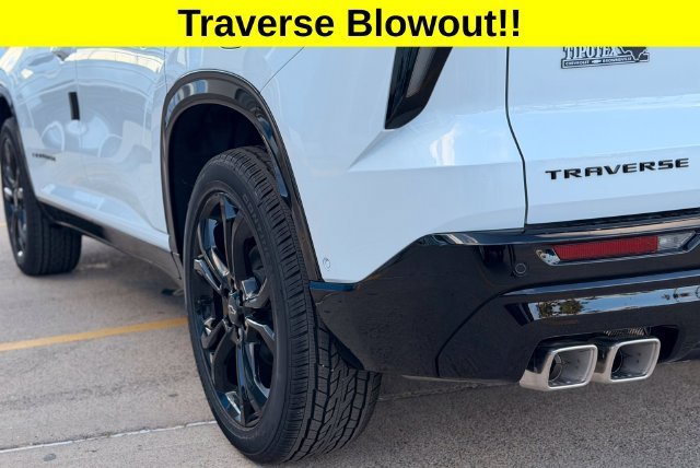 New 2027 Polar White Tricoat Chevrolet RS image 11