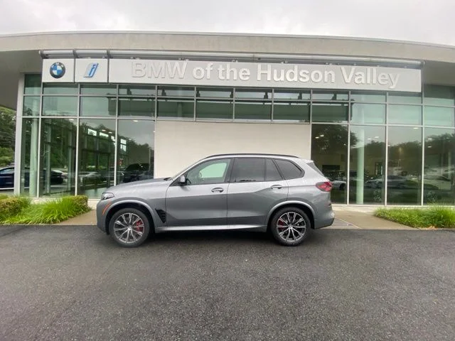 New 2026 Skyscraper Grey Metallic BMW xDrive40i image 1