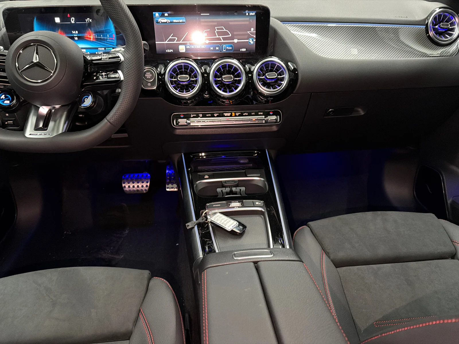 New 2026 Grey Mercedes-Benz AMG GLA 35 4MATIC SUV image 19