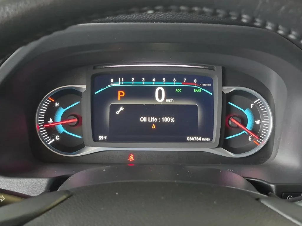 Used 2022 Modern Steel Metallic Honda Touring image 15