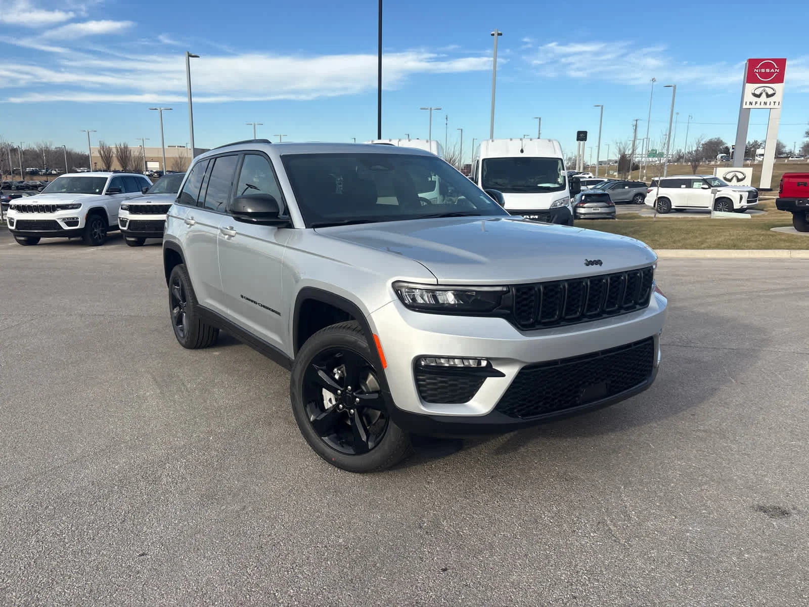 New 2025 Silver Zynith Jeep Limited image 2
