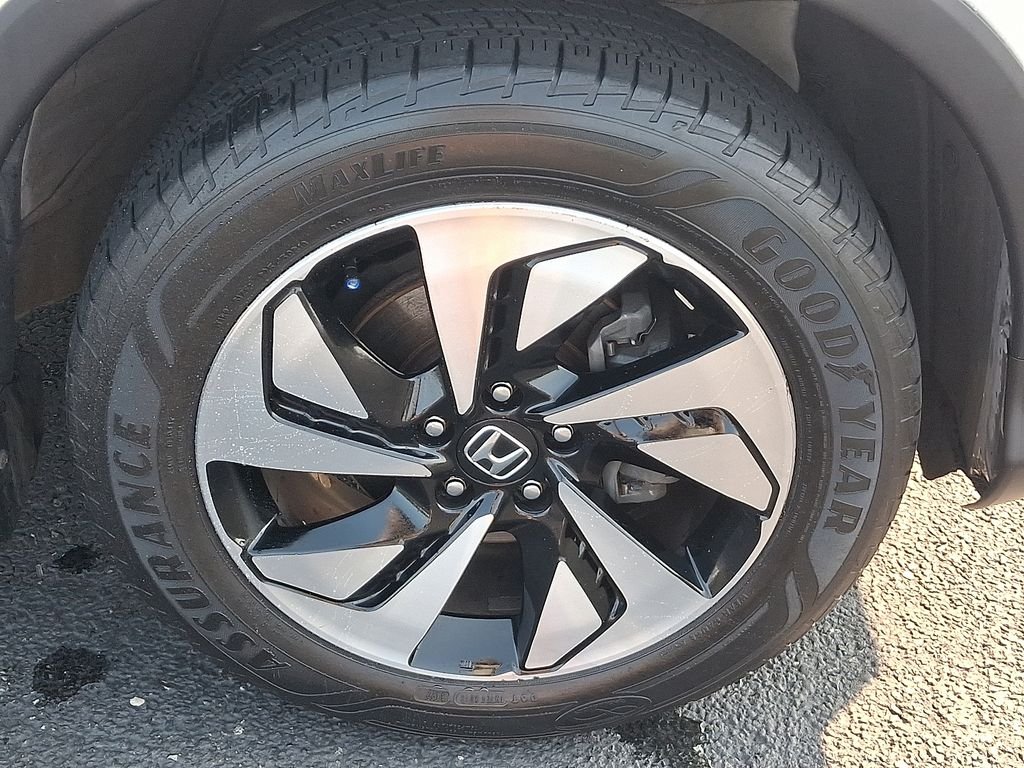 Certified Used 2016 White Diamond Pearl Honda Touring image 8