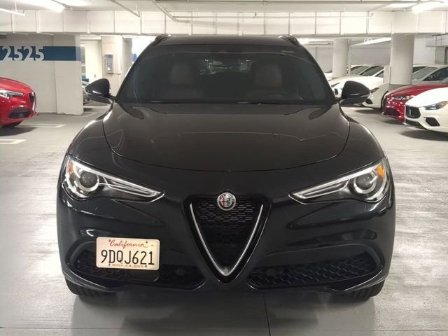 Certified Used 2022 Vulcano Black Metallic Alfa Romeo Ti Sport image 2