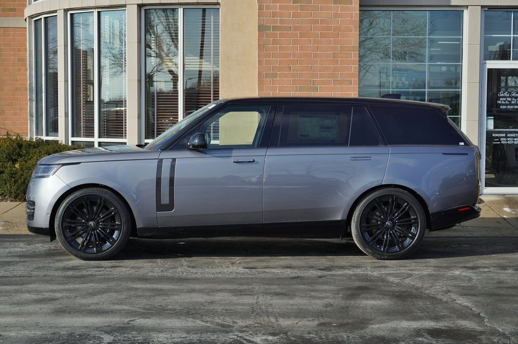 2025 LAND ROVER RANGE ROVER - Image 1