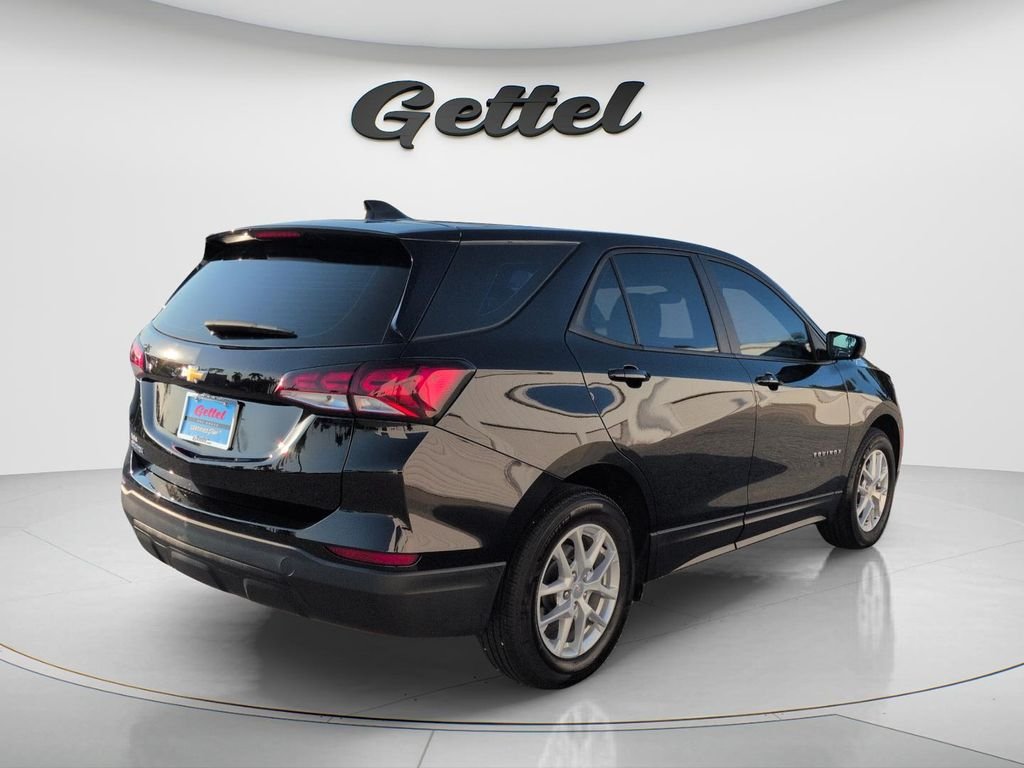 Used 2023 Black Chevrolet LS image 5