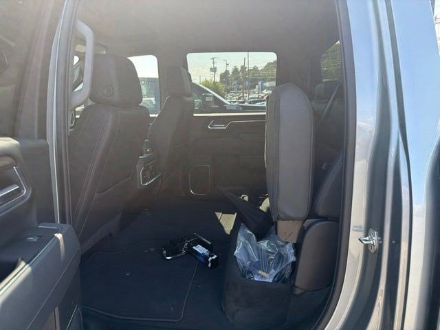 Used 2025 Sterling Metallic GMC SLT image 9