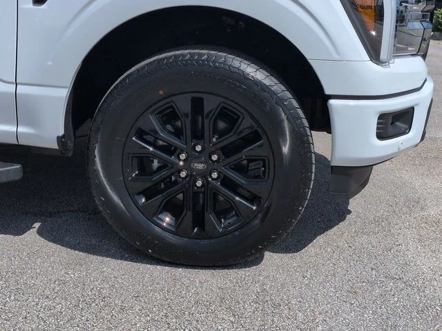 New 2026 Oxford White Ford Lariat® image 11
