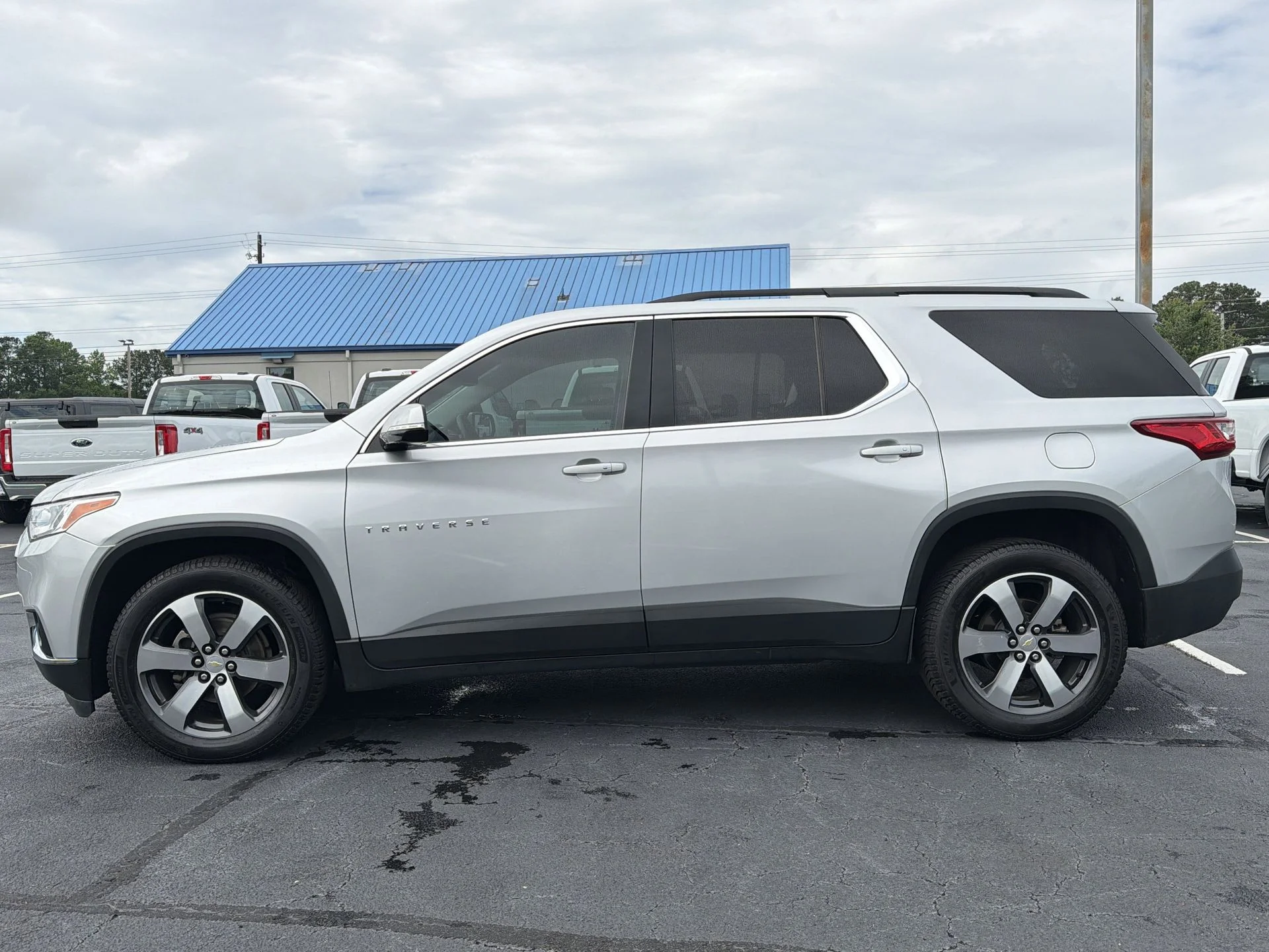 Certified Used 2019 Silver Ice Metallic Chevrolet 3LT image 23
