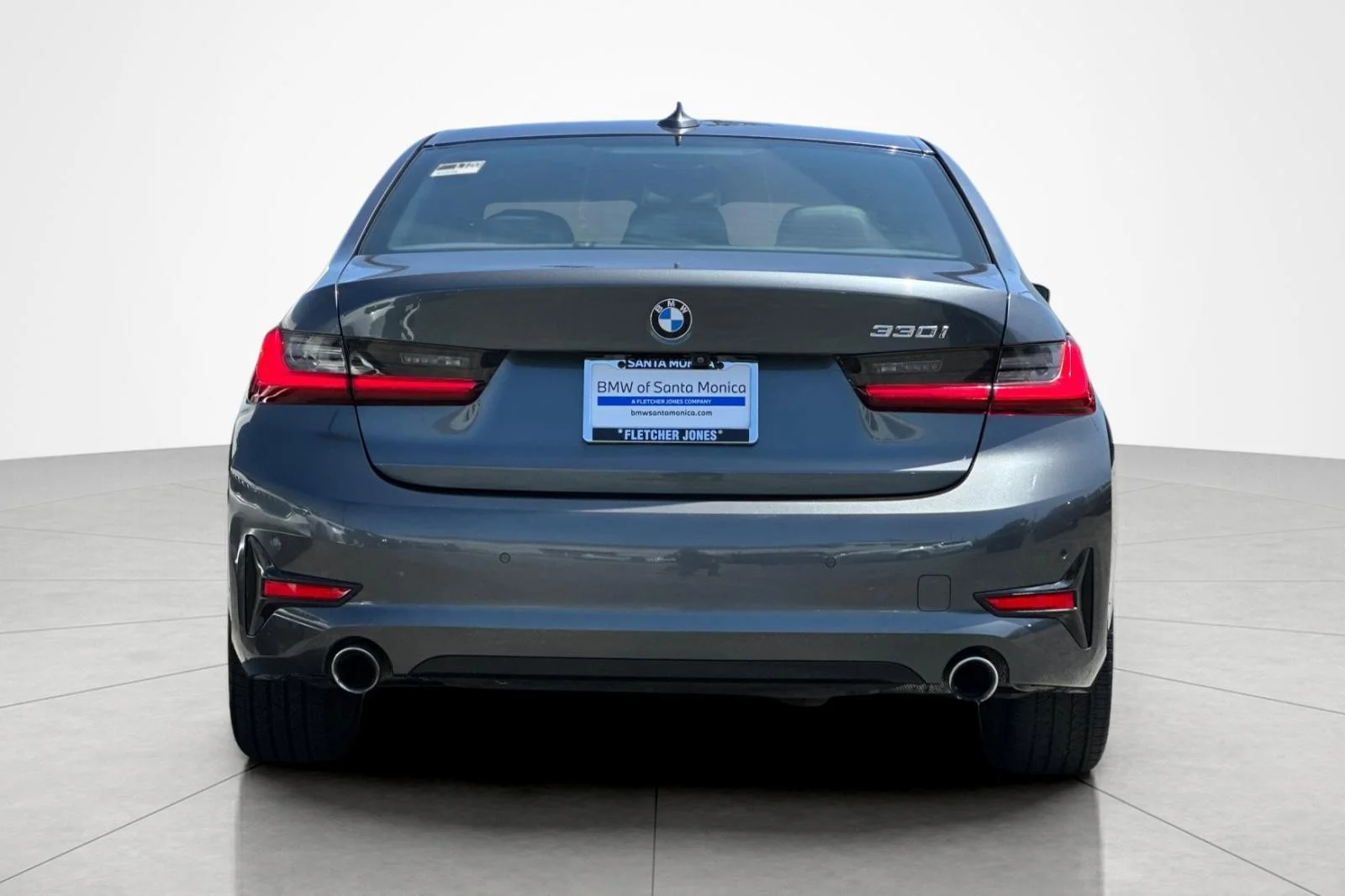 Used 2021 Mineral Gray Metallic BMW 330i image 4