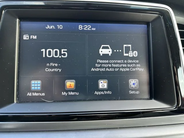 Used 2019 Red Hyundai SE image 14