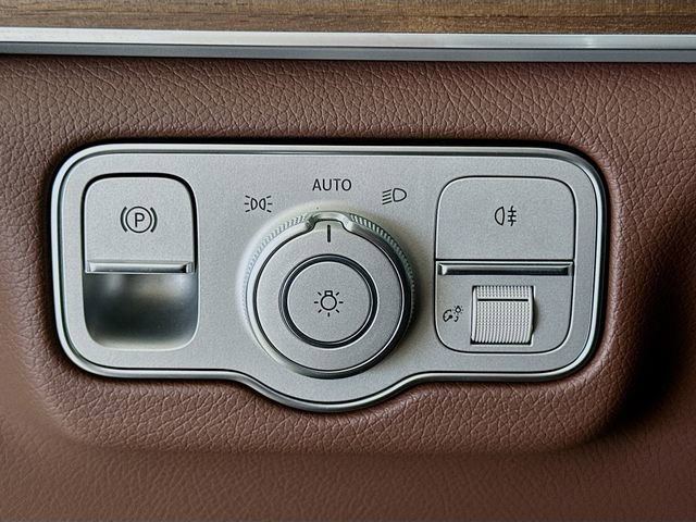 New 2026 Obsidian Black Metallic Mercedes-Benz GLE 350 image 41