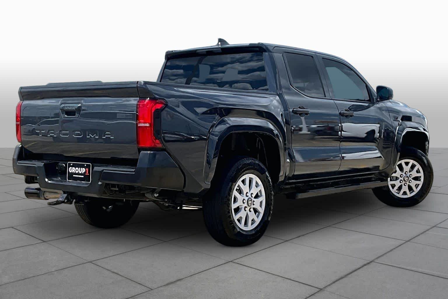 Used 2025 Underground Toyota SR image 12