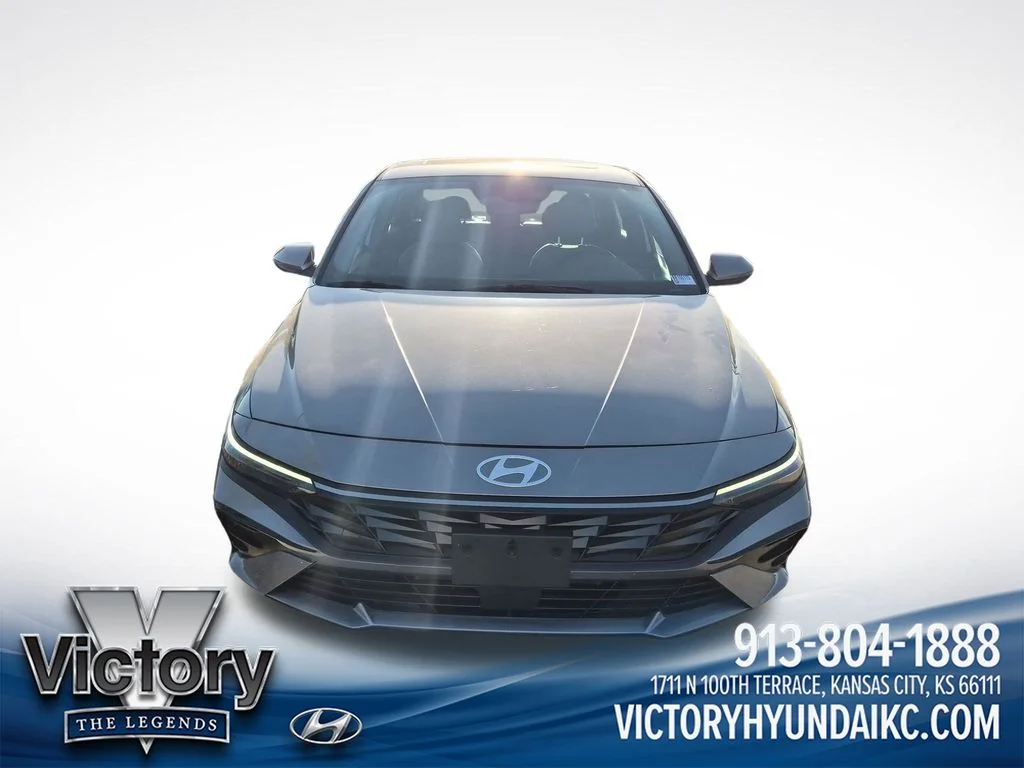 Used 2024 Silver Hyundai Limited image 8