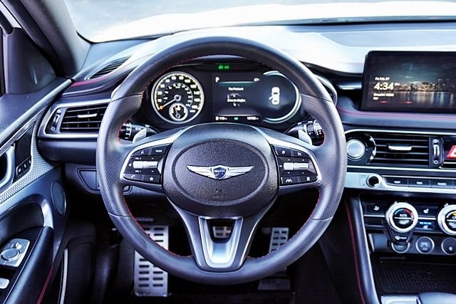 Used 2023 White Genesis 2.0T image 19