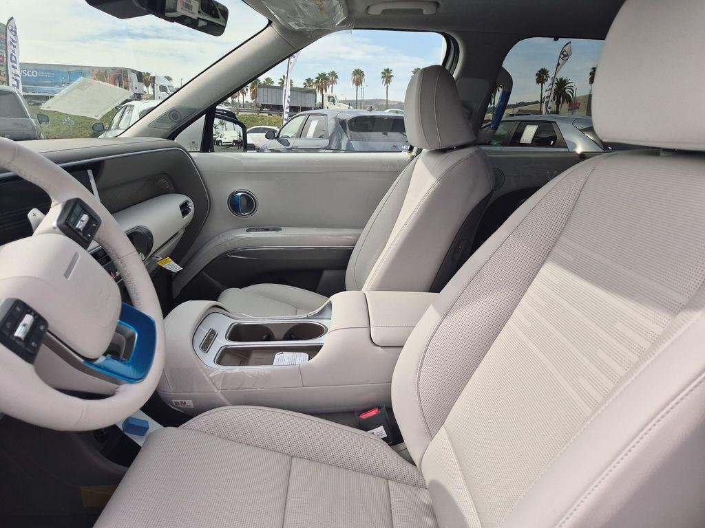 New 2027 Silver Hyundai Limited image 15