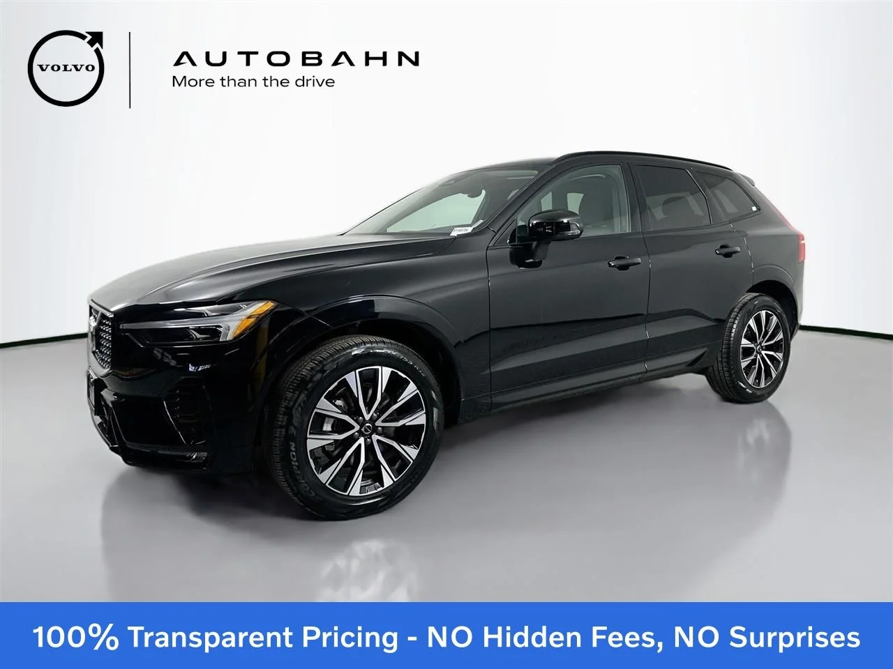 Used 2025 Onyx Black Volvo Core image 1
