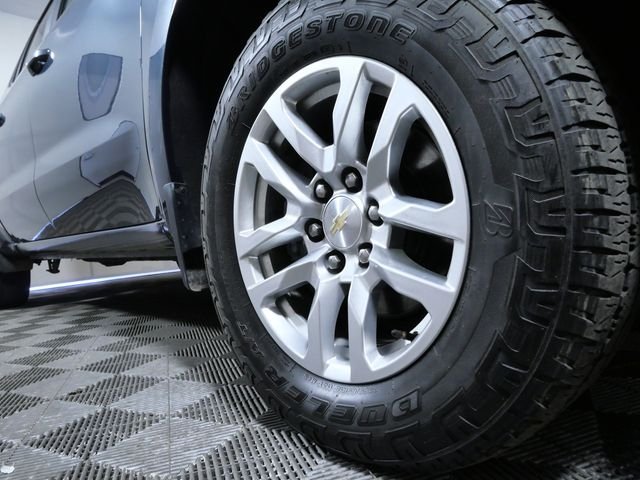 Used 2020 Chevrolet Silverado 1500 LT with VIN 3GCUYDED5LG424917 for sale in Apple Valley, Minnesota