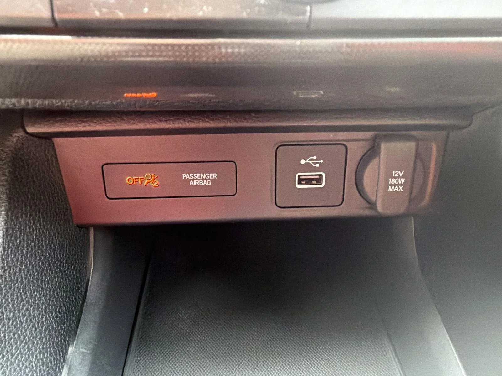 Used 2024 Liquid Carbon Metallic Acura w/A-Spec Package image 18