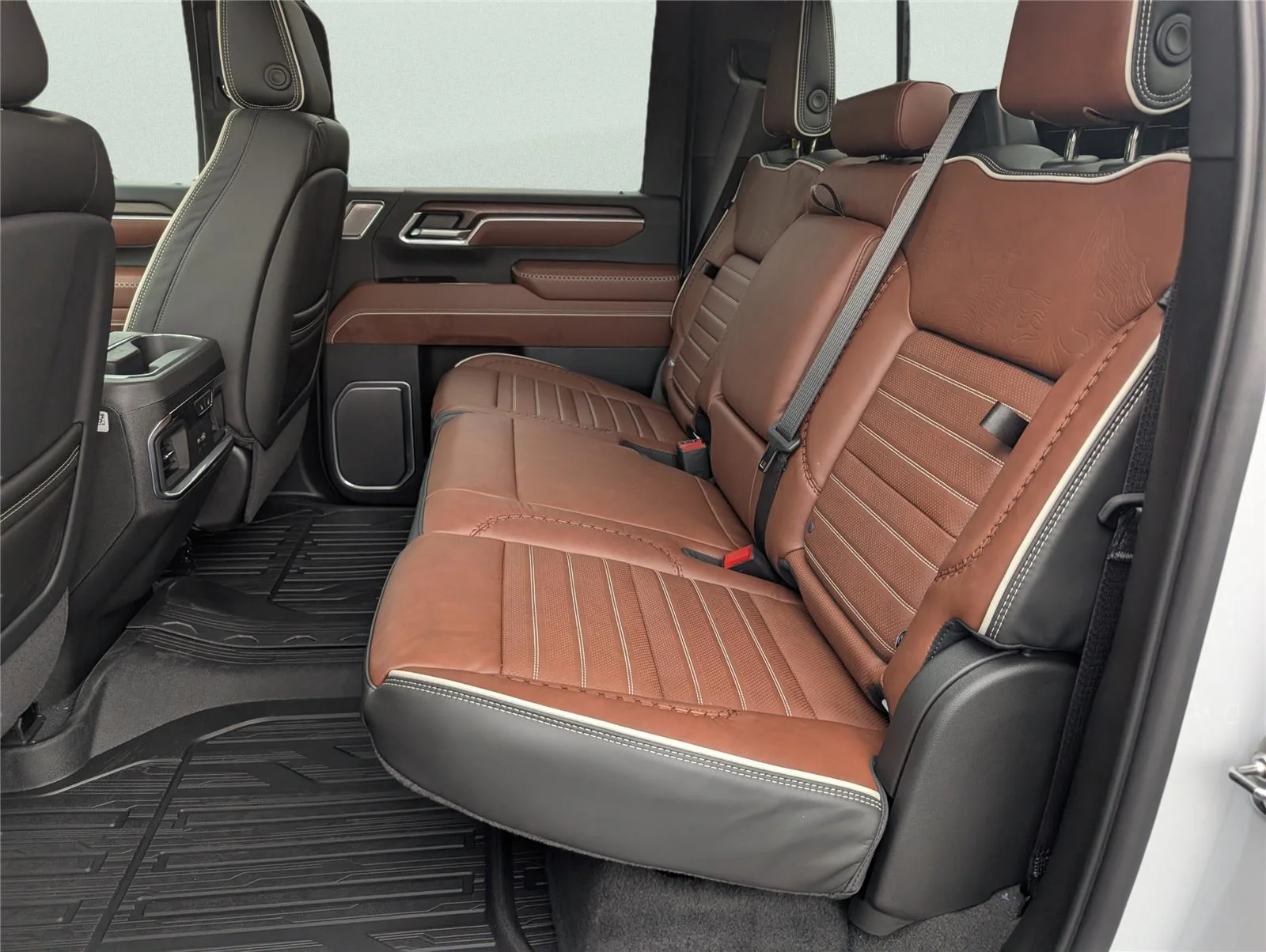 New 2026 Glacier White Tricoat GMC Denali Ultimate image 15