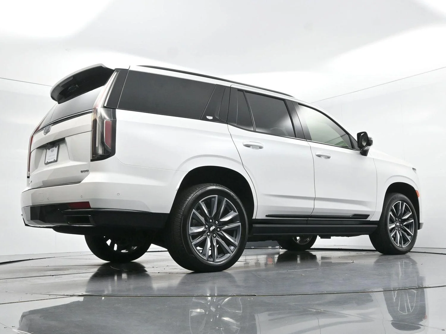 Used 2024 Crystal White Tricoat Cadillac Sport Platinum image 60