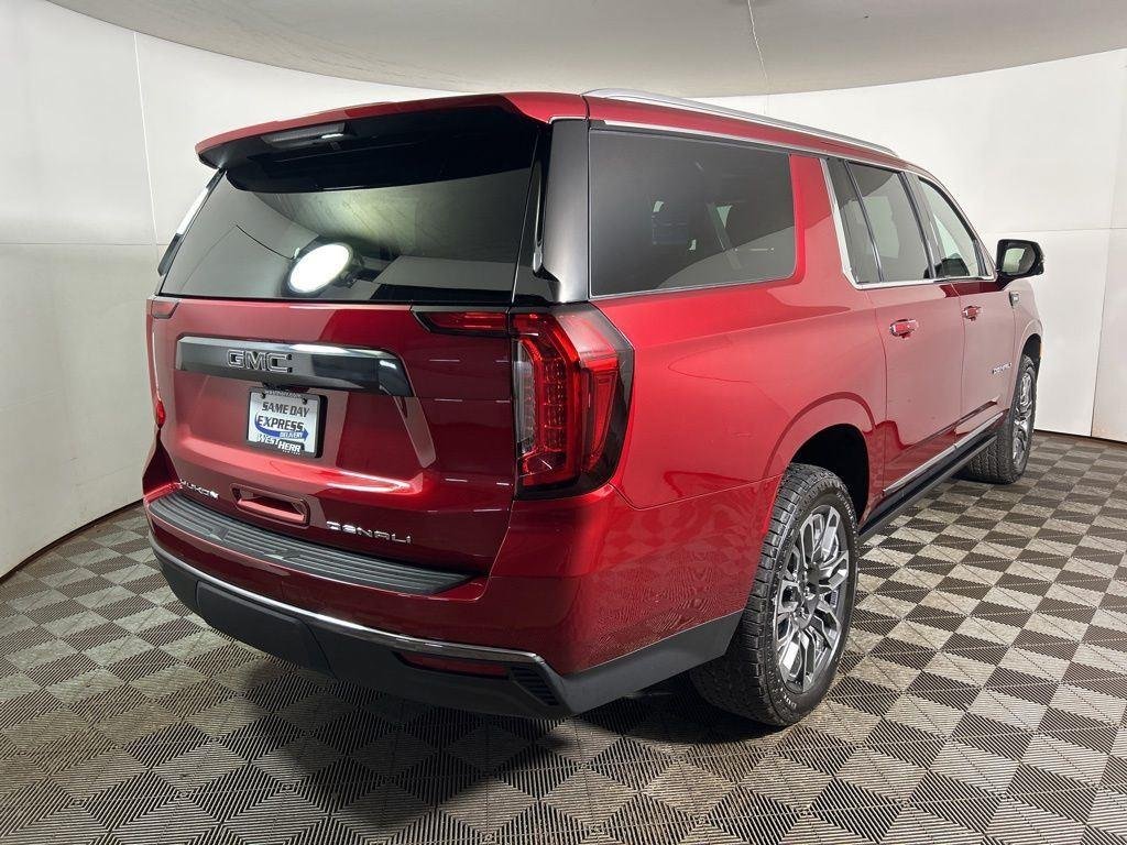Used 2023 Volcanic Red GMC Denali Ultimate image 7