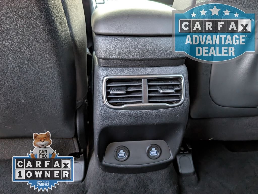 Used 2023 Gray Hyundai SEL image 19
