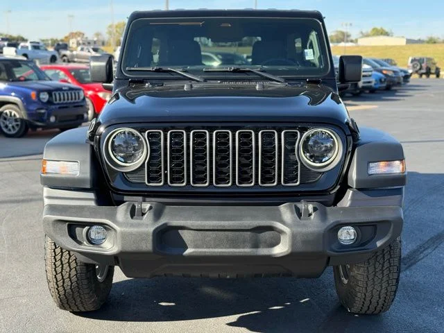 New 2026 Black Clear-Coat Exterior Paint Jeep Sport S image 2
